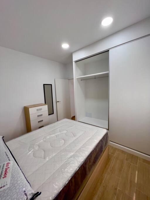 Rockside Residences Suites La Linea La Línea de la Concepción エクステリア 写真
